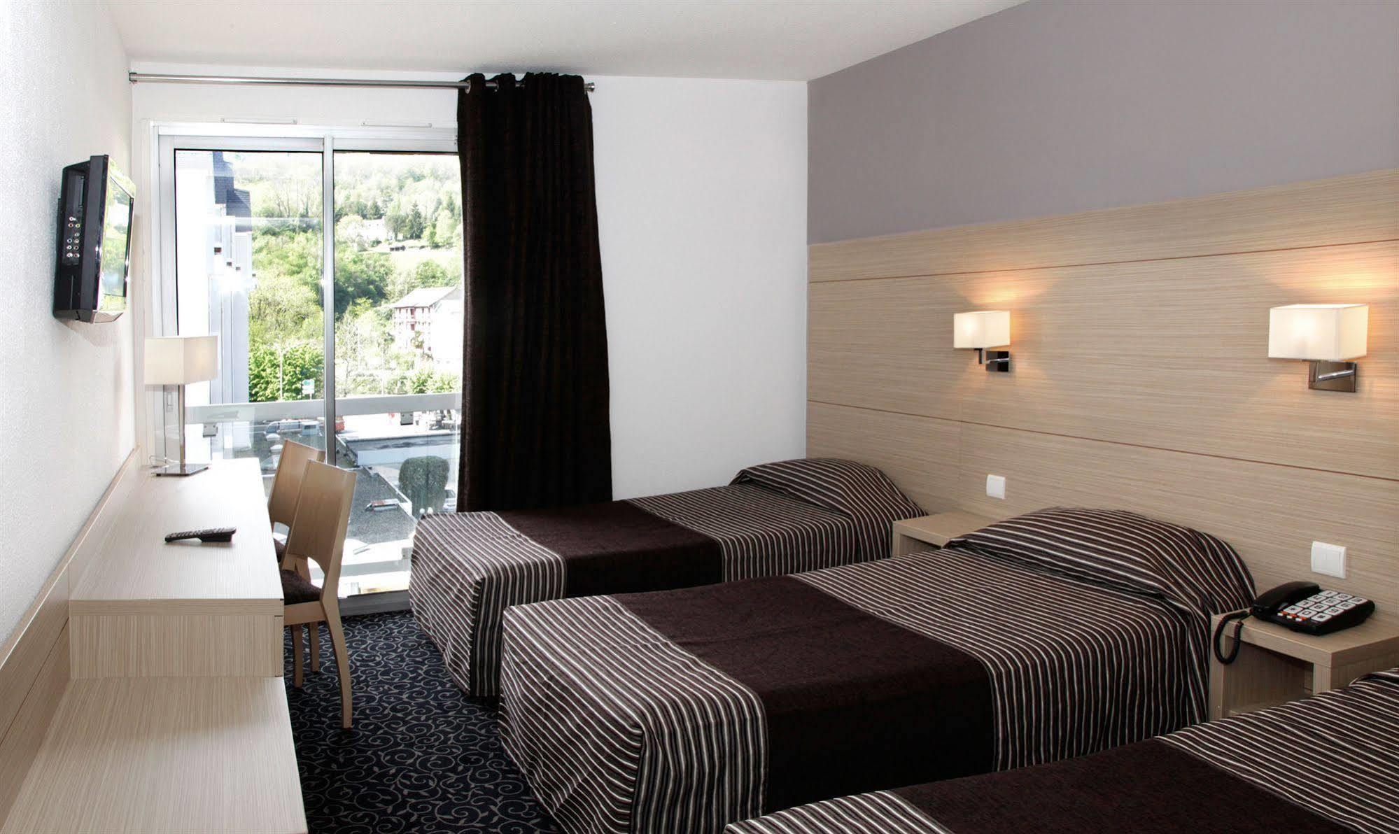 Hôtel Le Méditerranée Lourdes Esterno foto